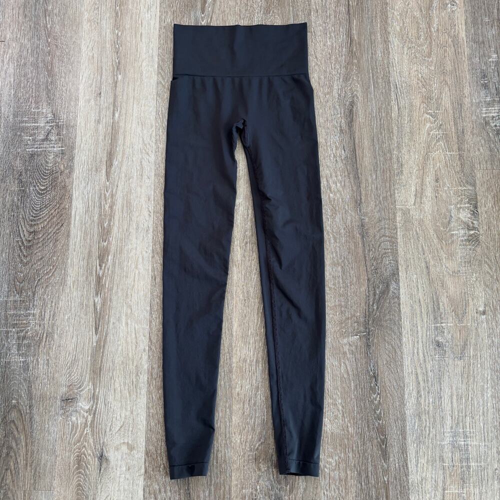 SKIMS Black High-Waisted Leggings